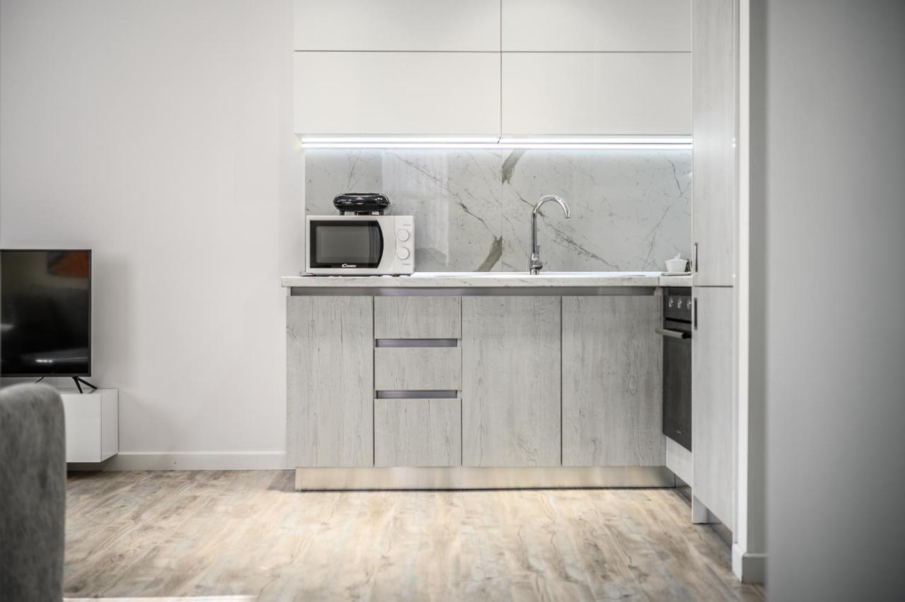 Miku Apartment-Modernly Designed Downtown Tirana Exterior foto